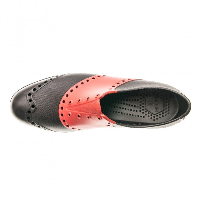 Saddles / Black & Cherry